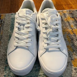 Cariuma / Salvas / size 12 / white